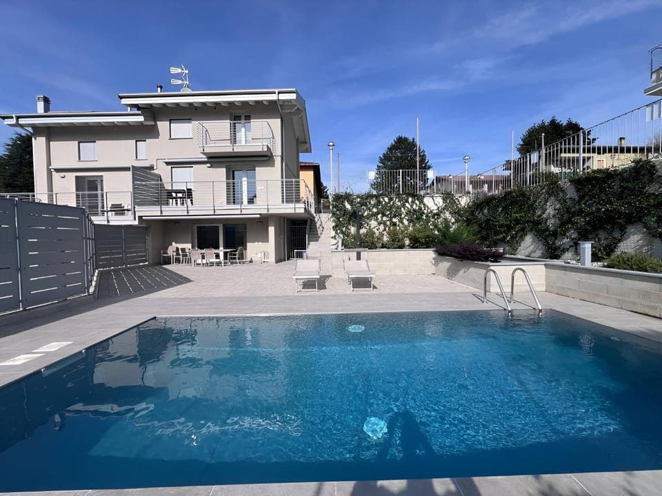 Property building, Swimming pool