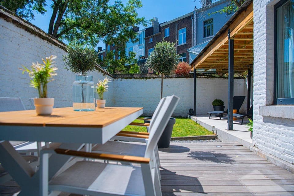 Patio, Garden, Balcony/Terrace, Garden view