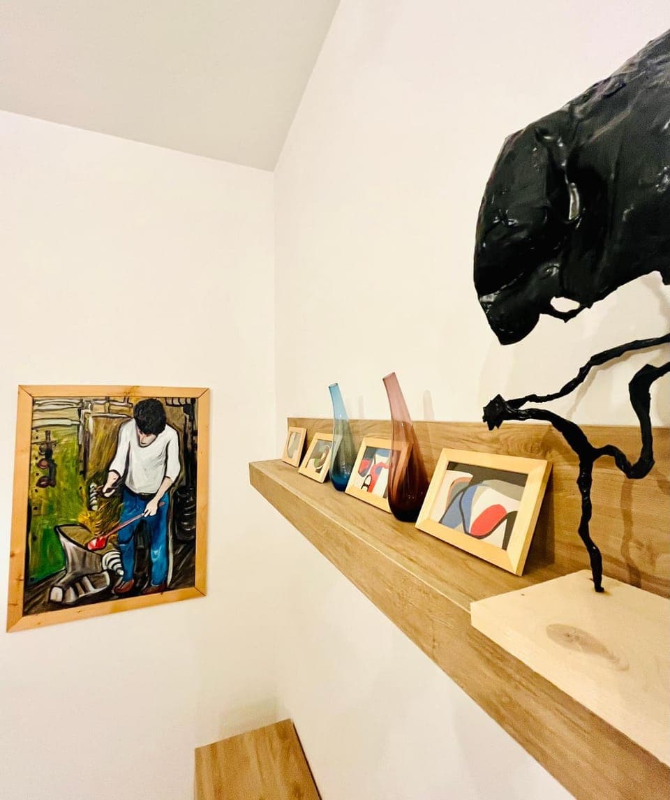 TV and multimedia, Decorative detail