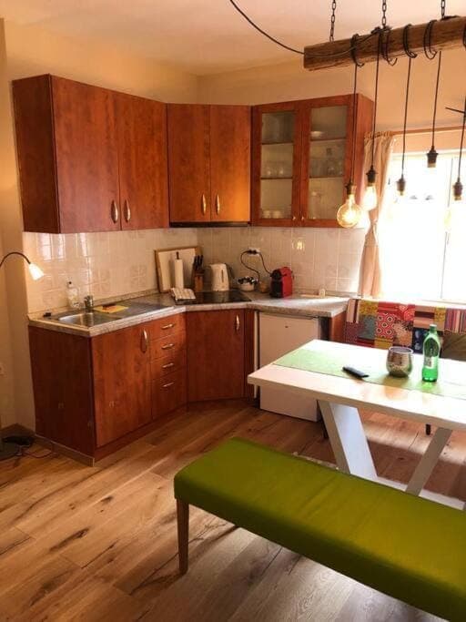 Kitchen or kitchenette, Dining area, stove
