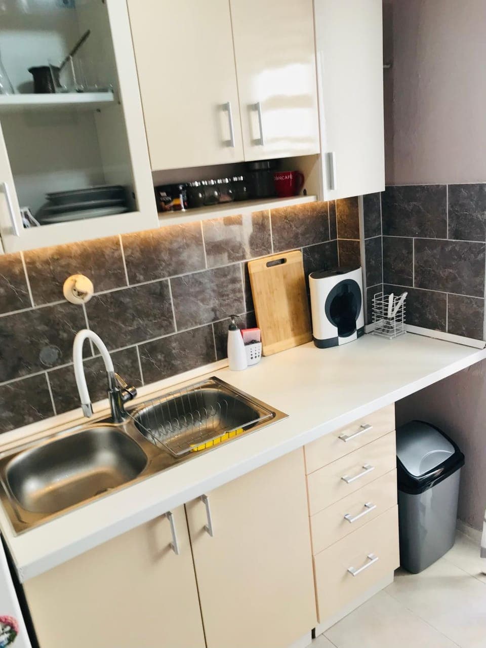 Kitchen or kitchenette