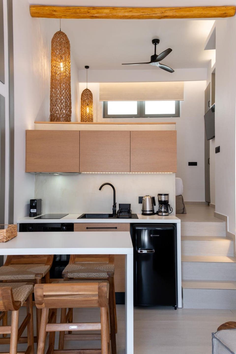 Kitchen or kitchenette, pet friendly, stove