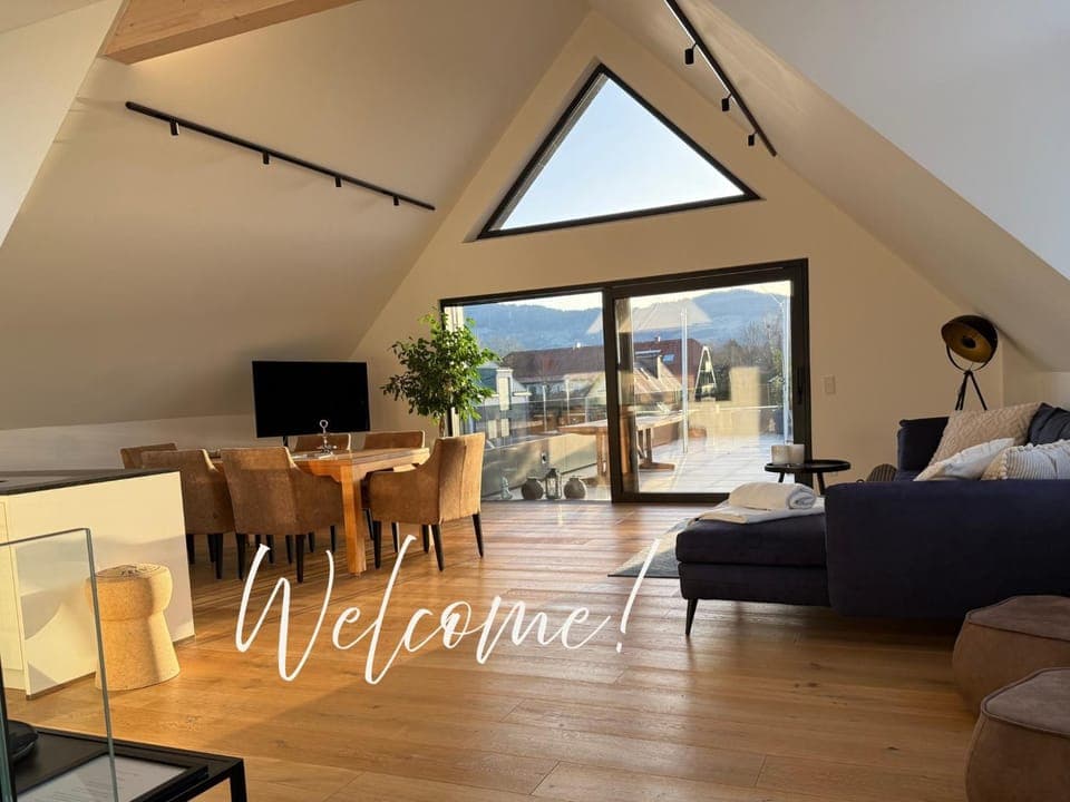 Living room, Seating area, Evening entertainment