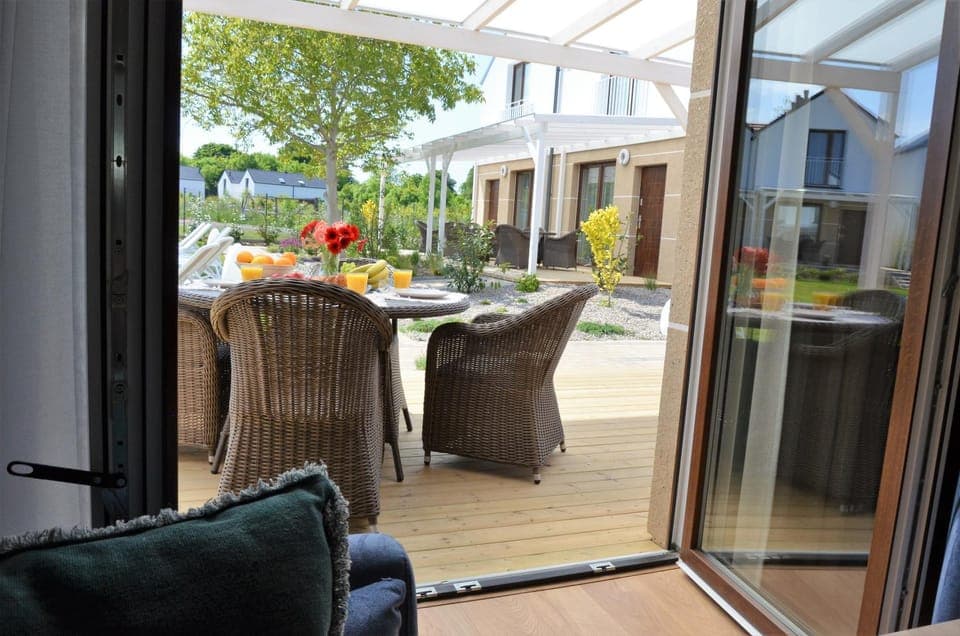 Day, View (from property/room), Balcony/Terrace, Seating area, Garden view