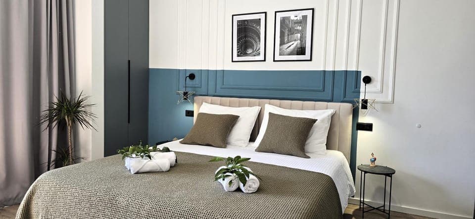 Bed, Bedroom, wardrobe