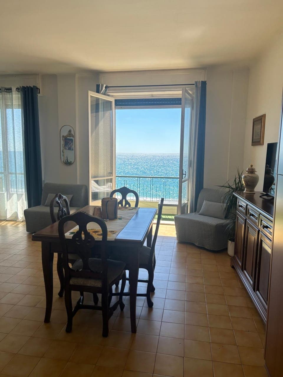 Balcony/Terrace, Living room, Seating area, Dining area, Sea view