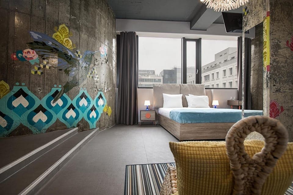 Bed, Photo of the whole room, Bedroom