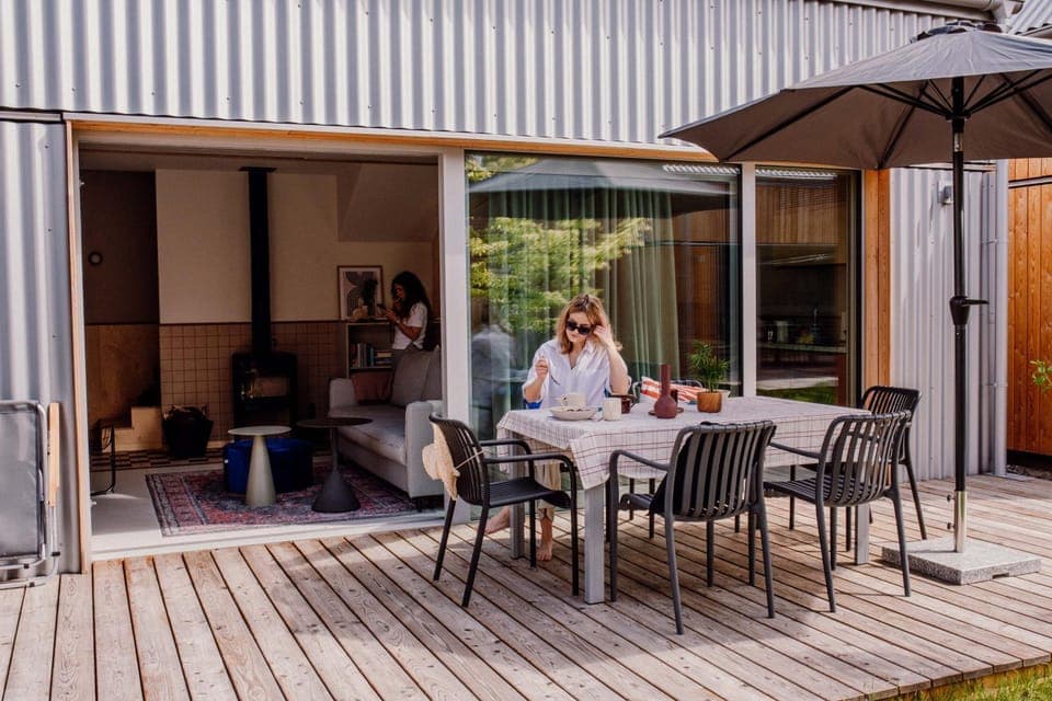 Day, People, Balcony/Terrace, Balcony/Terrace, Seating area