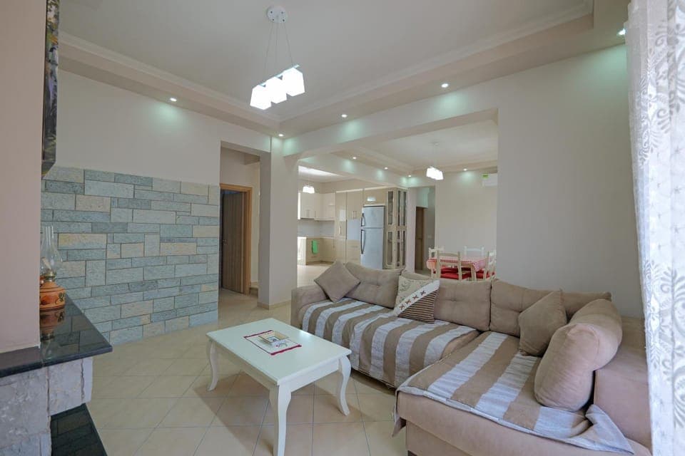 TV and multimedia, Seating area