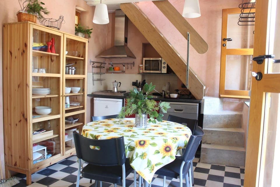 Kitchen or kitchenette, Living room, Dining area