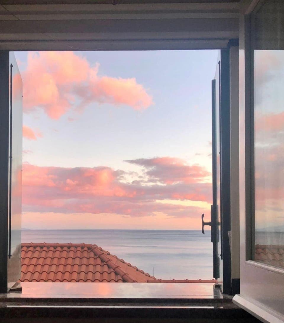 Natural landscape, View (from property/room), Sea view, Sunset