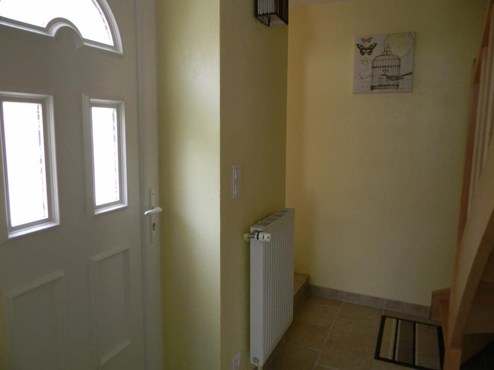 Communal lounge/ TV room, Facade/entrance