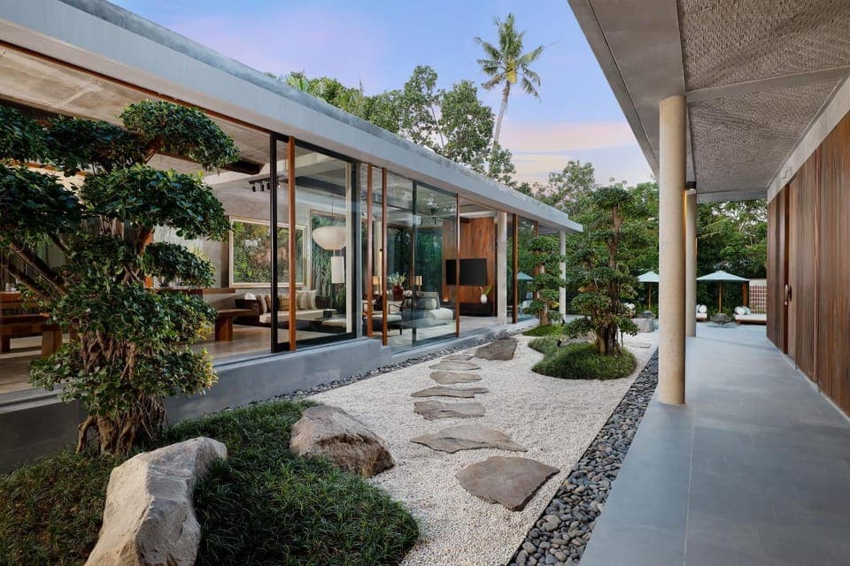 Property building, Patio, Day, Garden view