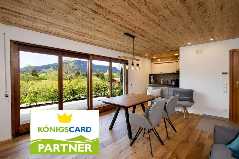 View (from property/room), Kitchen or kitchenette, Living room, Seating area, Dining area