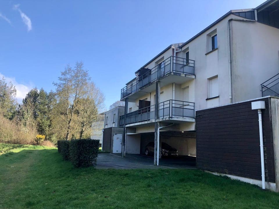 Property building, Balcony/Terrace