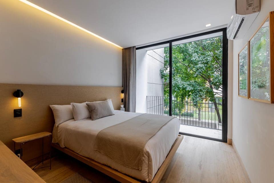 Bed, Balcony/Terrace, Bedroom