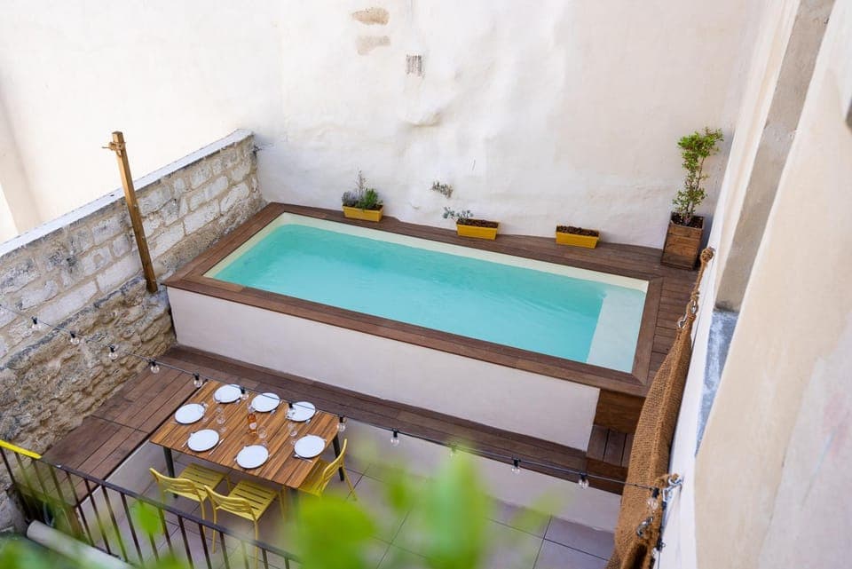 Patio, Patio, Swimming pool, Swimming pool