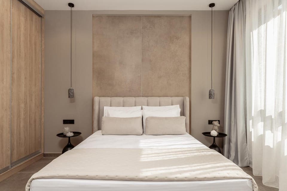 Bed, Photo of the whole room, Bedroom, wardrobe