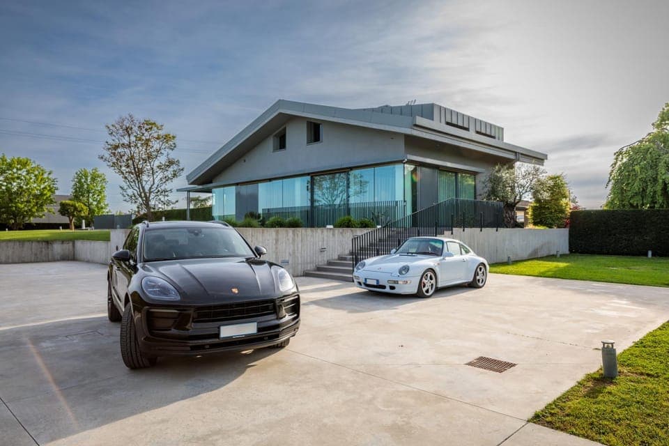 Property building, Day, Parking