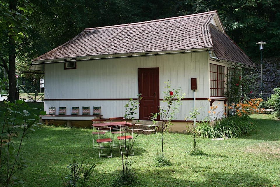 Property building, Garden