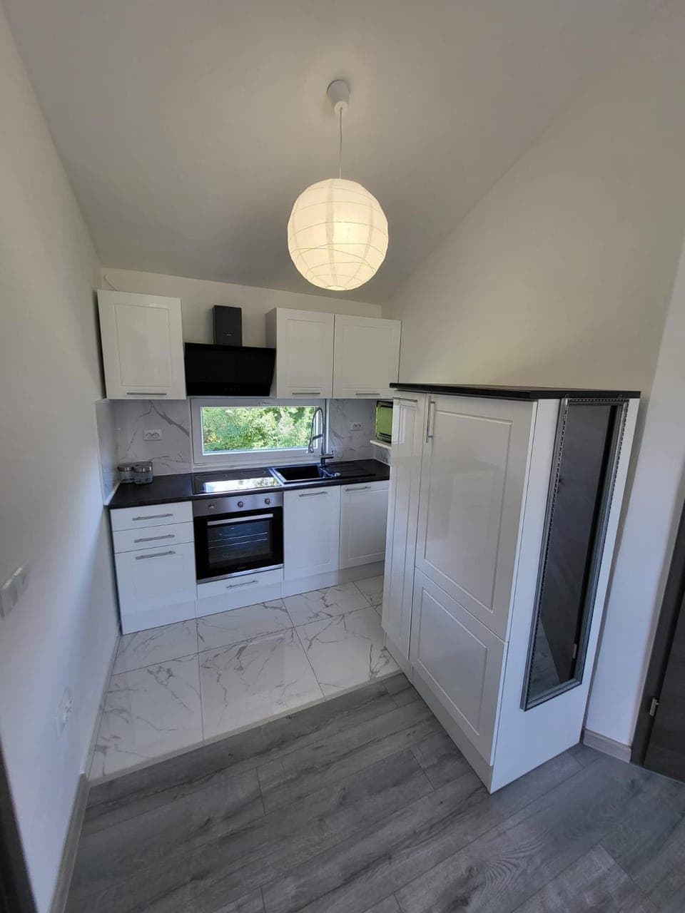 Kitchen or kitchenette, minibar, pet friendly, stove