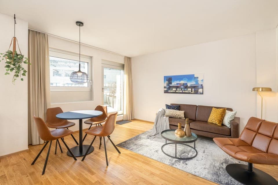 Living room, Seating area, Dining area