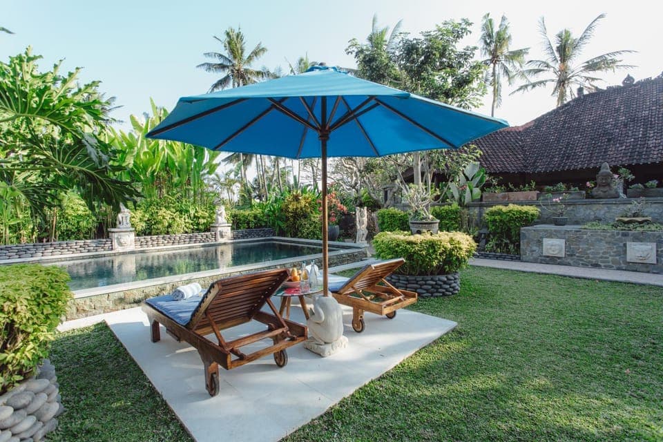 Patio, Day, Natural landscape, Garden, Garden view, Pool view, Swimming pool, sunbed, Internal: Not applicable to any particular room