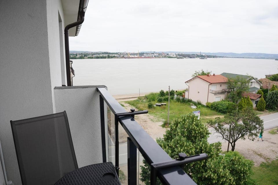 Day, Natural landscape, View (from property/room), Balcony/Terrace, Balcony/Terrace, River view