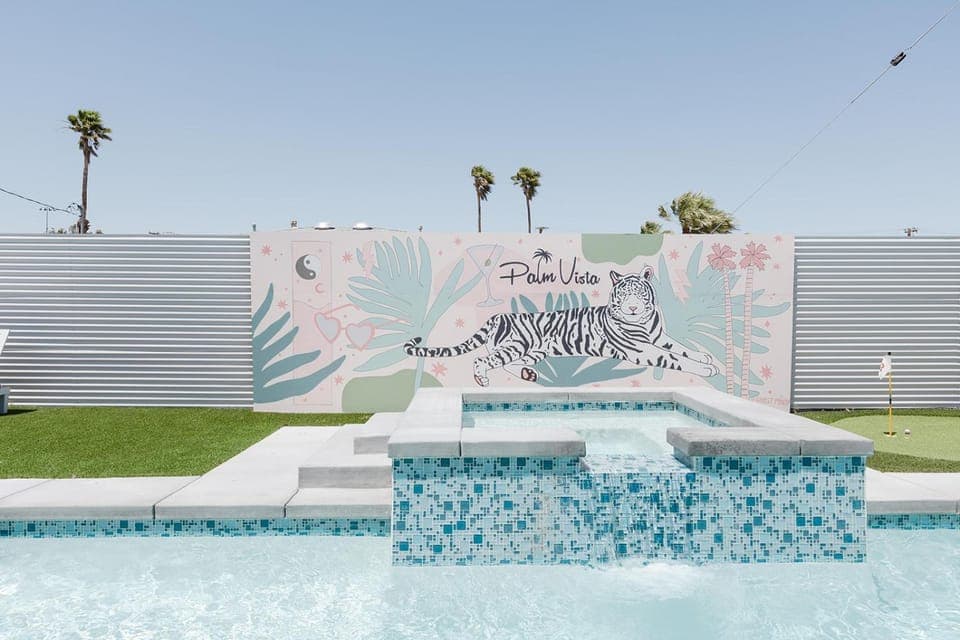 Day, Hot Tub, Pool view, Swimming pool, sunbed