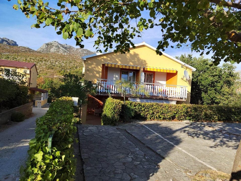 Apartmani Mala Paklenica Apartment in Seline