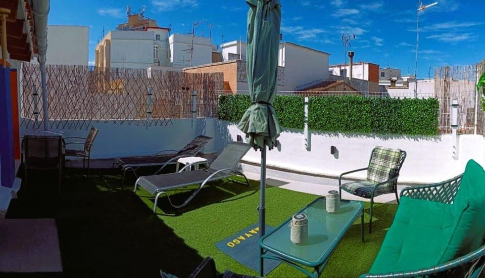 Spring, Day, Garden, Solarium, Balcony/Terrace, Photo of the whole room, Decorative detail, Mountain view, Street view, furniture, sunbed