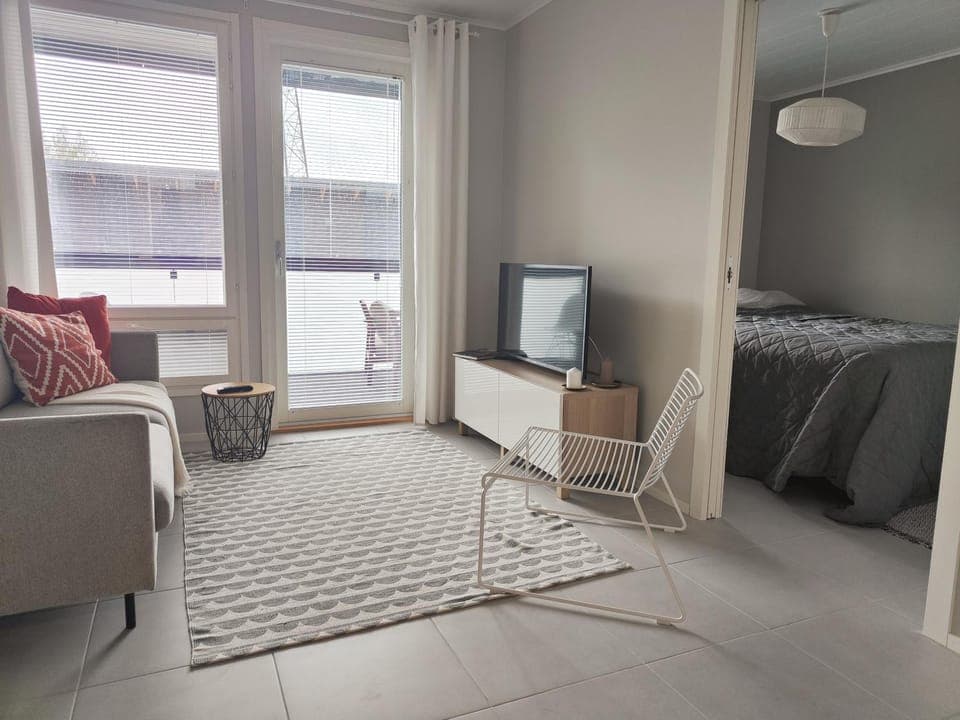Saunallinen kaksio keskustan tuntumassa, autokatos Apartment in Finland