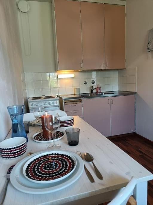 Kitchen or kitchenette, Dining area, pet friendly