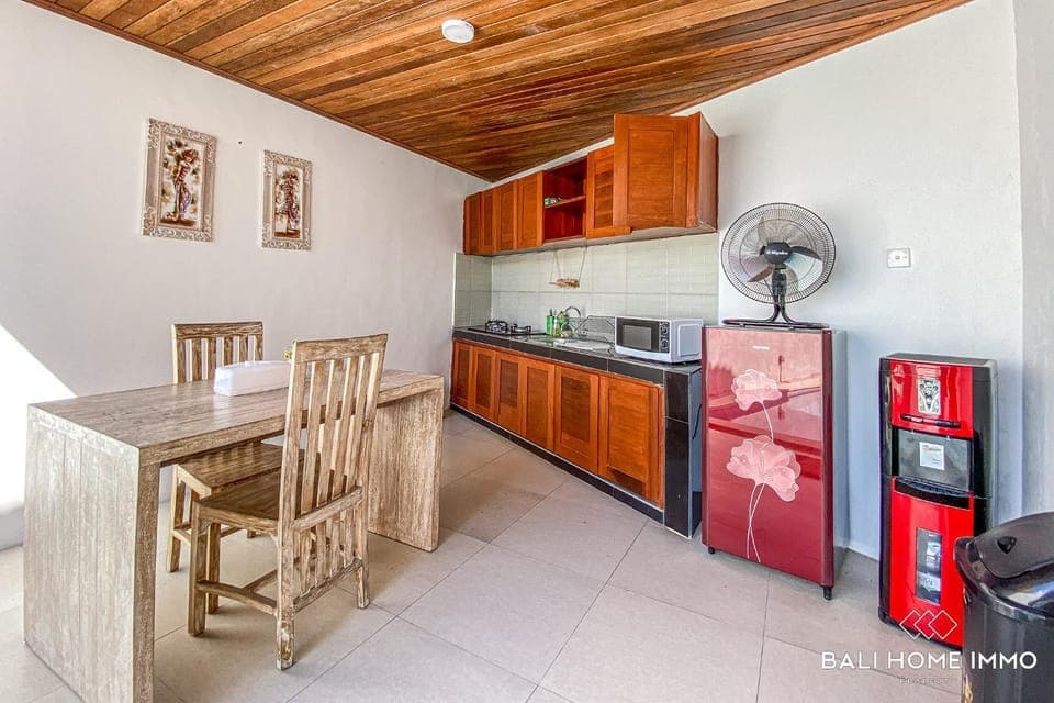 Kitchen or kitchenette, Dining area, minibar, stove