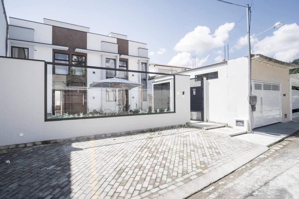 Property building, Street view