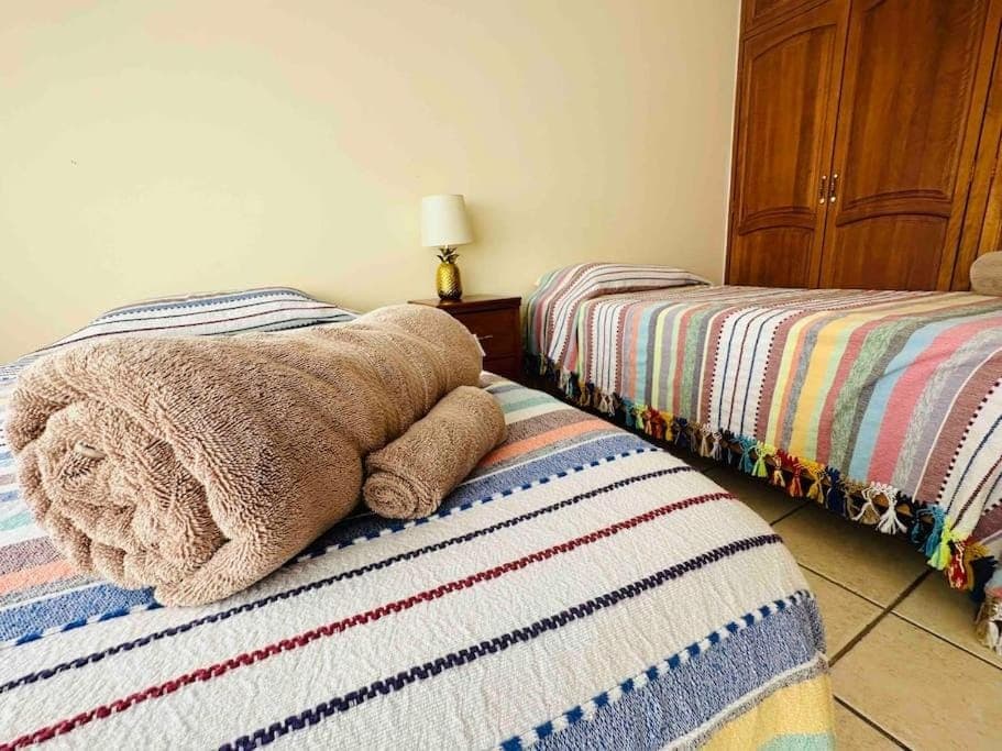 Bed, Photo of the whole room, Bedroom, towels