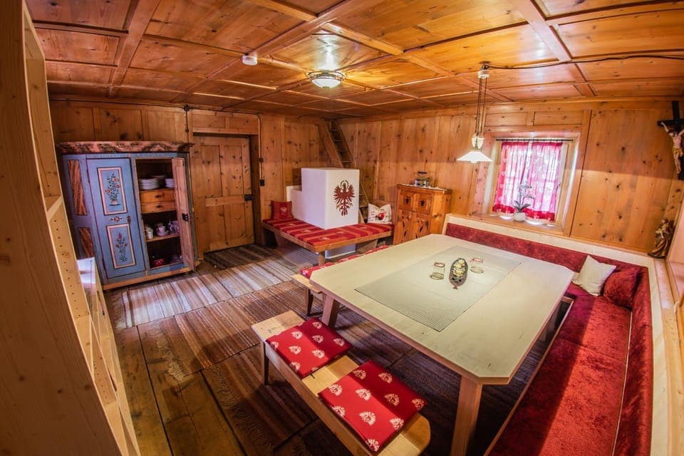 Living room, Seating area, Dining area, flat iron