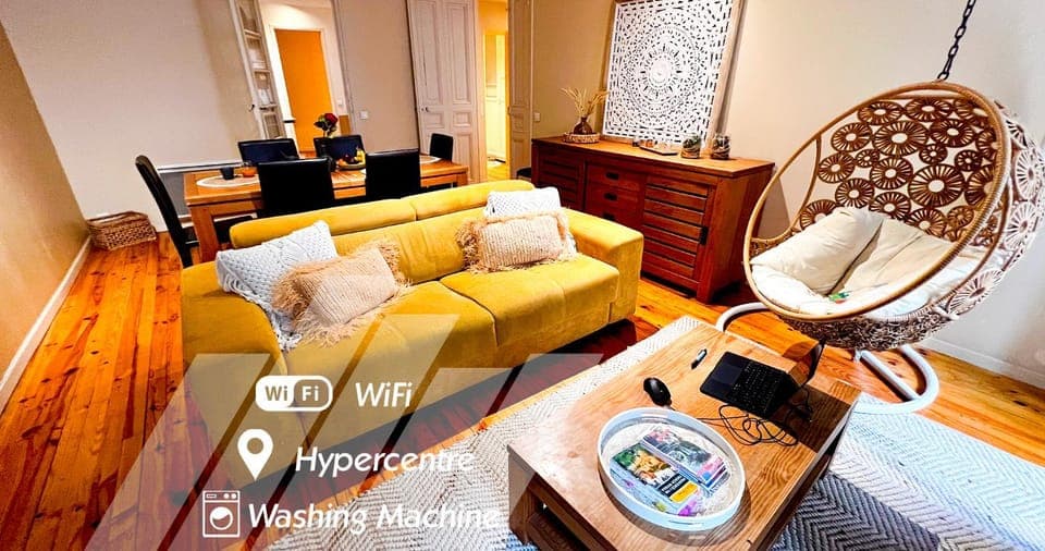 Property building, Living room, Seating area, Dining area