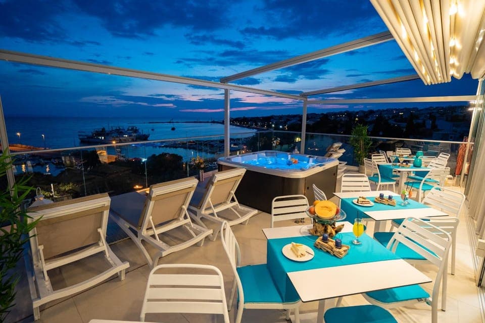 View (from property/room), Balcony/Terrace, Sea view