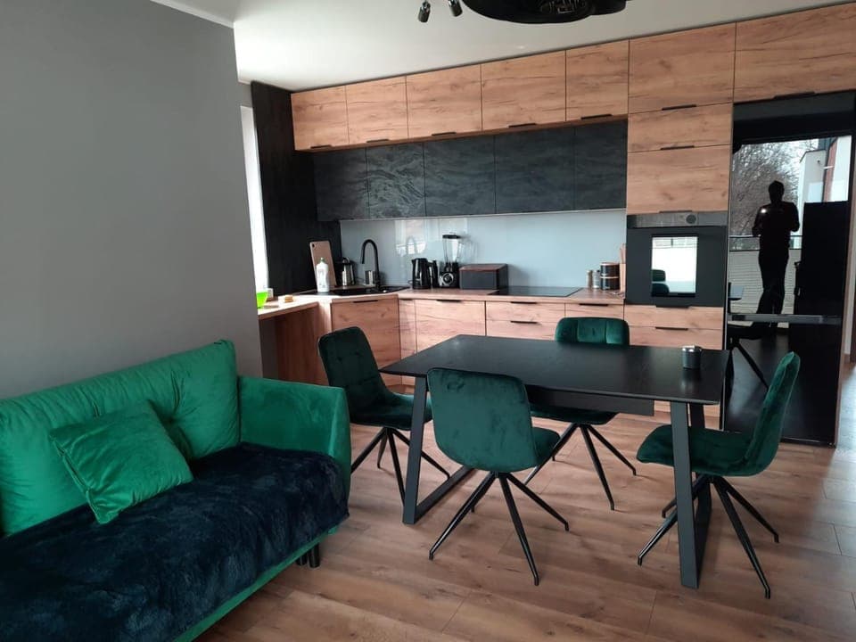 Living room, pet friendly