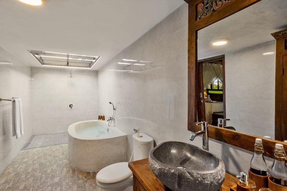 Shower, Bathroom, Bath, towels