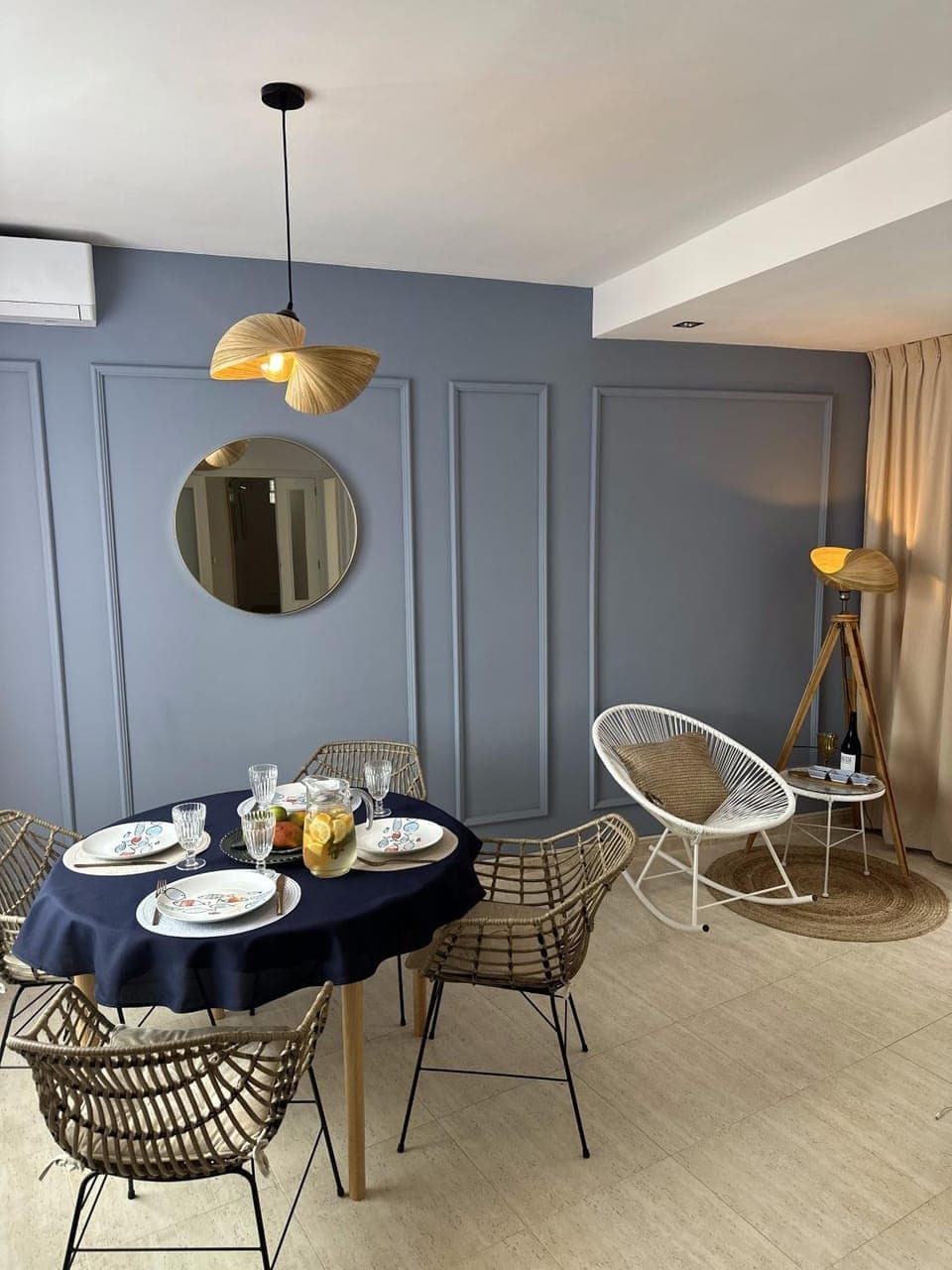 Living room, Dining area