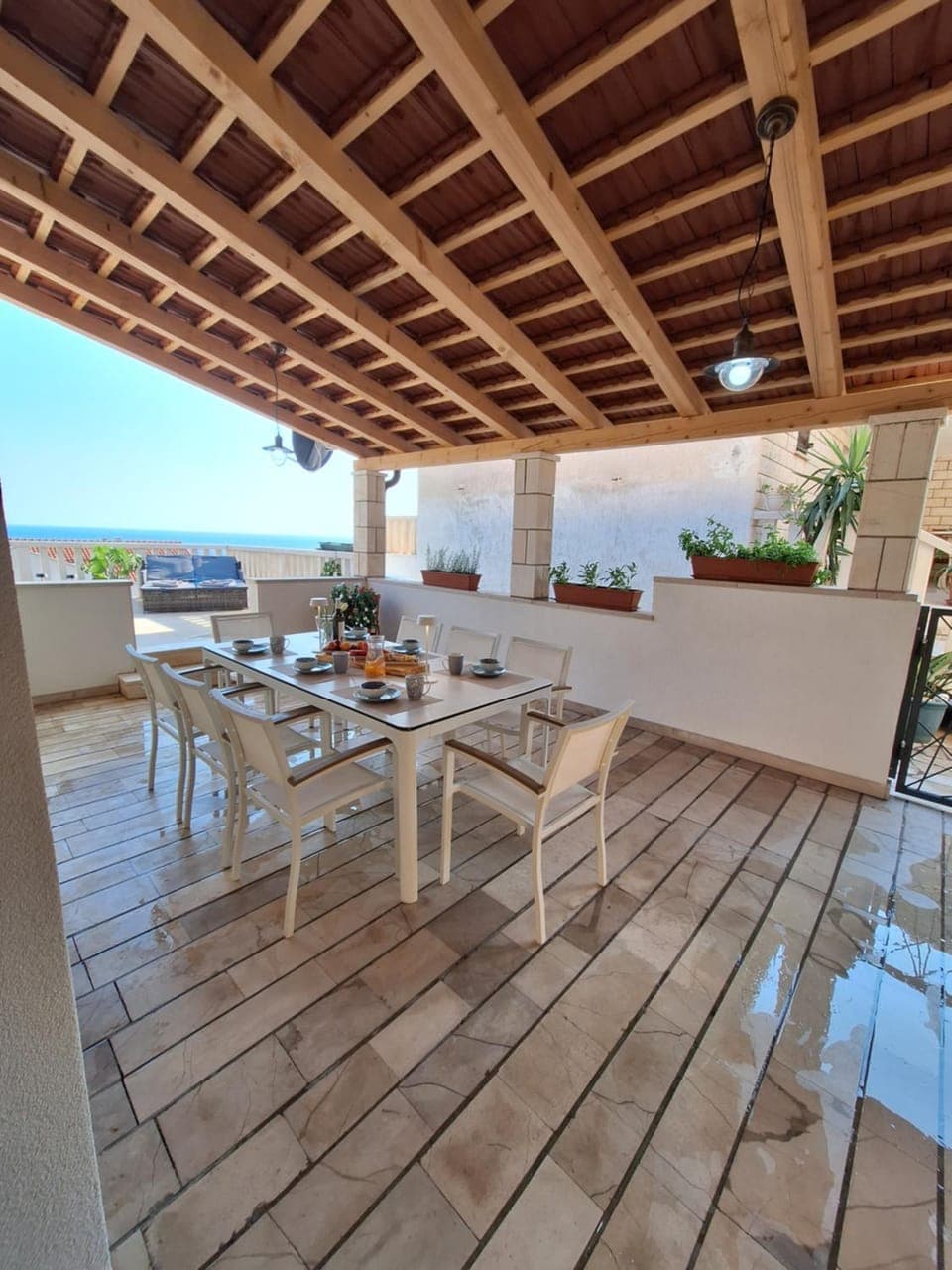 Patio, Balcony/Terrace, Seating area