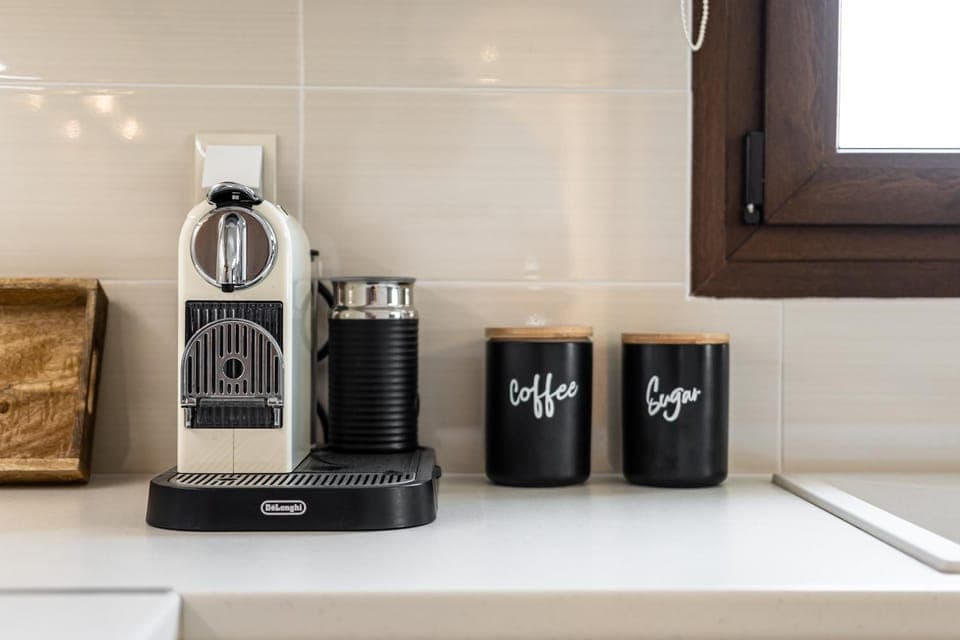 Coffee/tea facilities, Kitchen or kitchenette