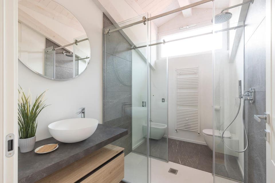 Shower, Toilet, Bathroom