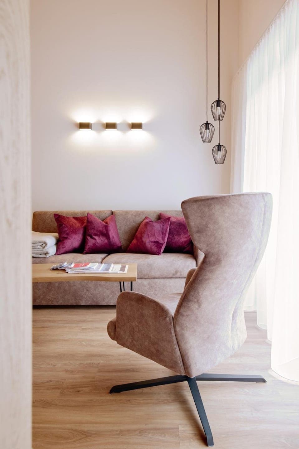 Living room, Seating area