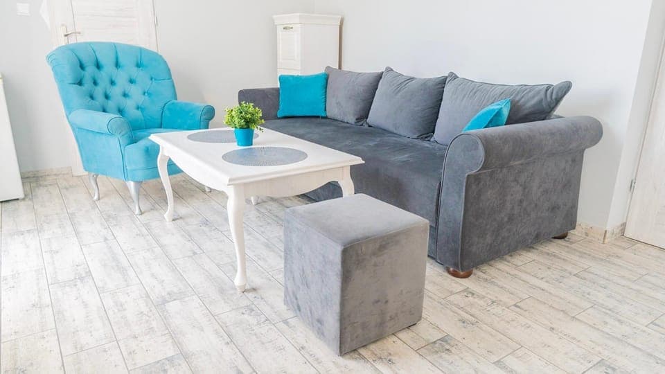 Living room, Photo of the whole room