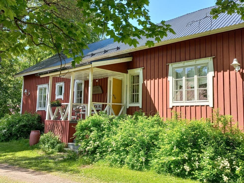 Property building, Garden view