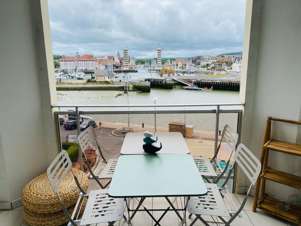 Patio, View (from property/room), Balcony/Terrace, Sea view