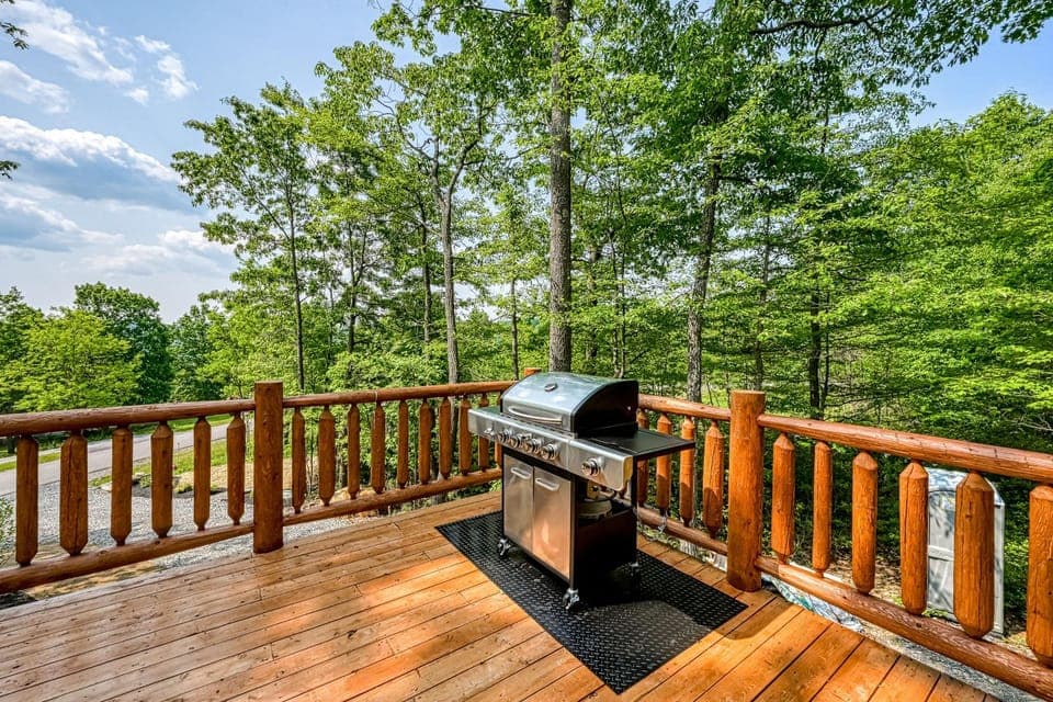 Deep Creek Mountain Retreat House in Deep Creek Lake